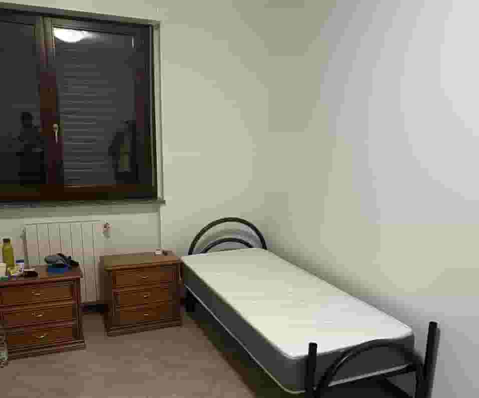 Thumbnail - Affitto stanza doppia