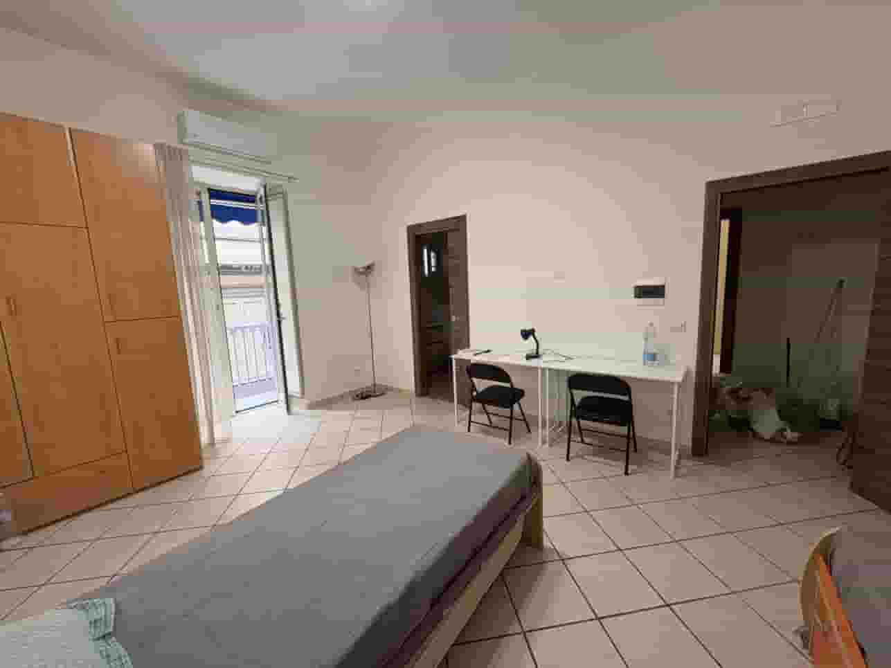 Thumbnail - NAPOLI CENTRO-via SAN LIBORIO