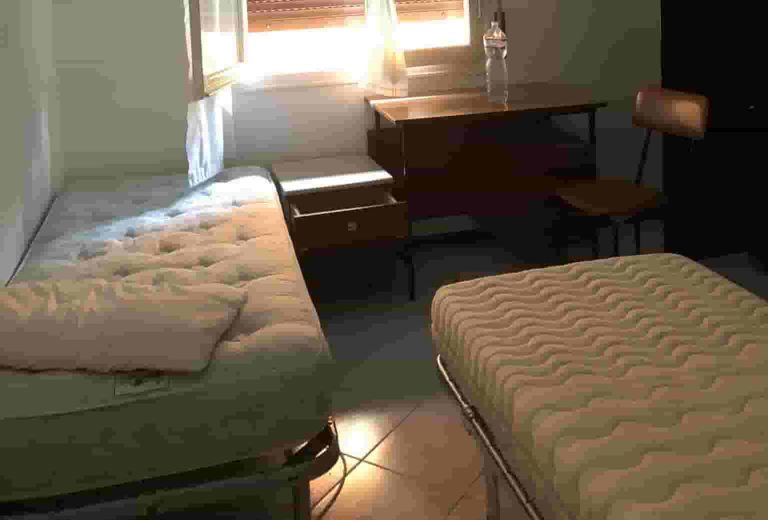 Thumbnail - Affittansi due post letto in camera doppia