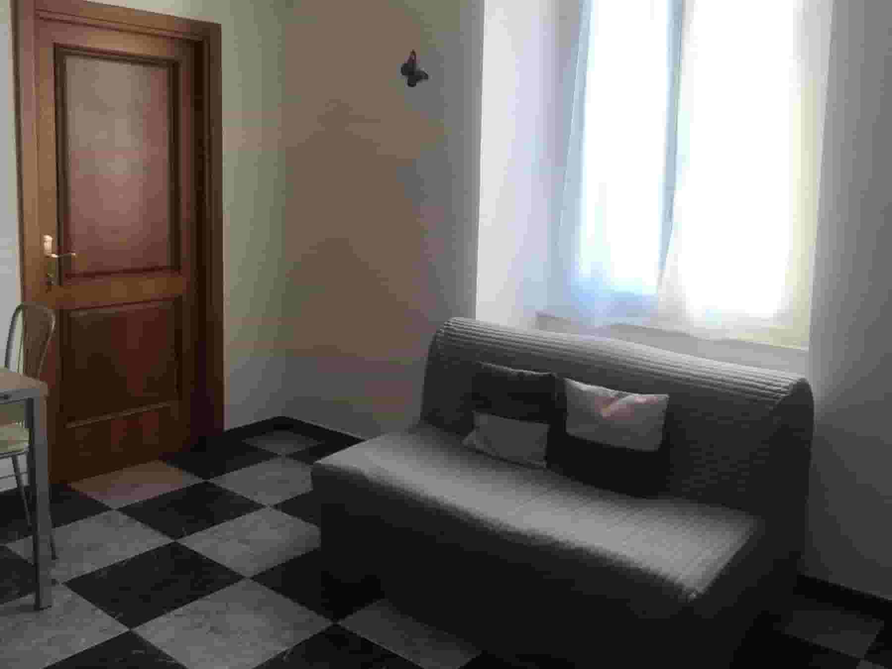 Thumbnail - Appartamento di 105 m² ristrutturato in affitto – Ideale per trasfertisti e aziende – Genova Sestri Ponente