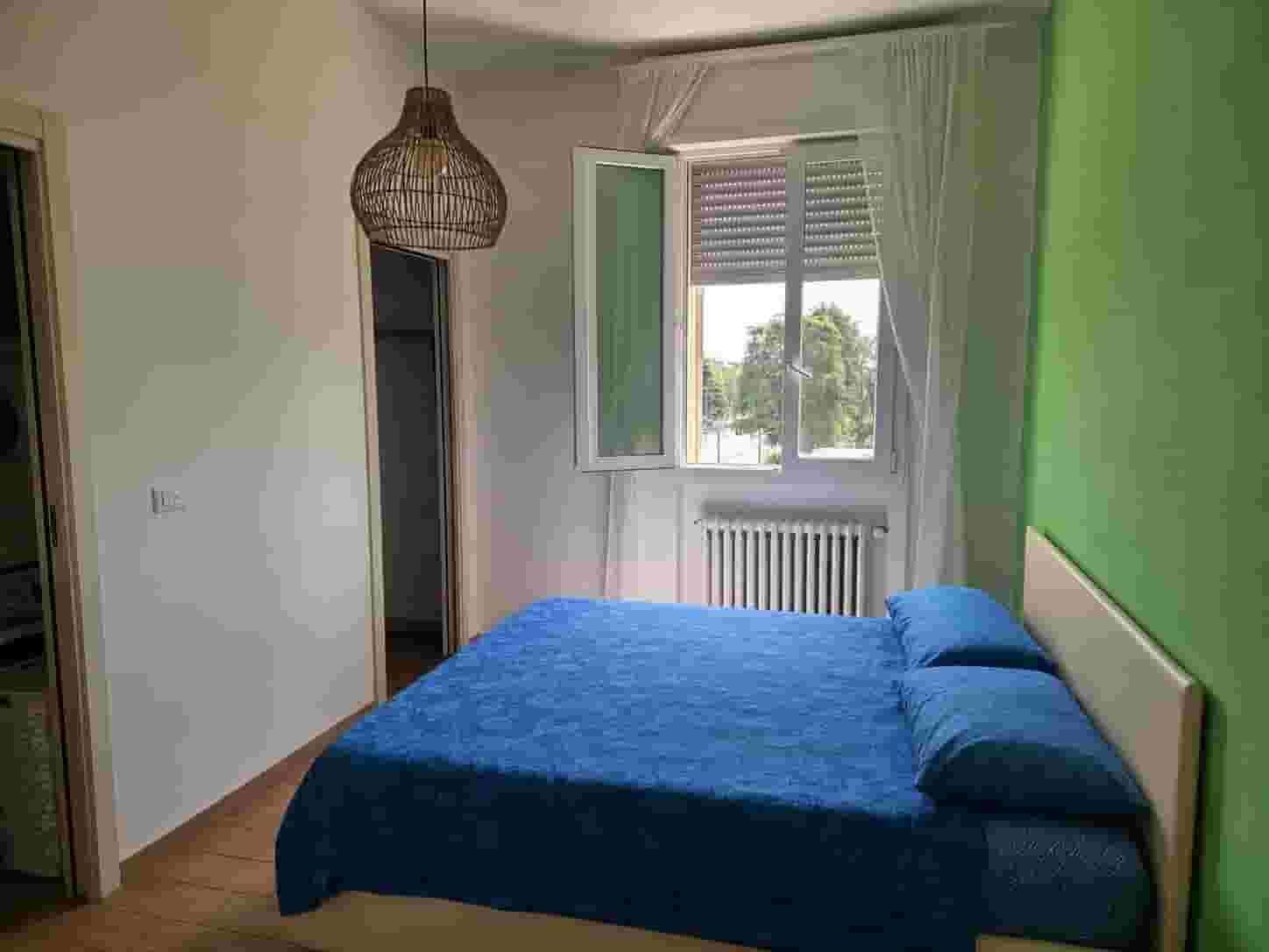 Thumbnail - Stanza quartiere savena