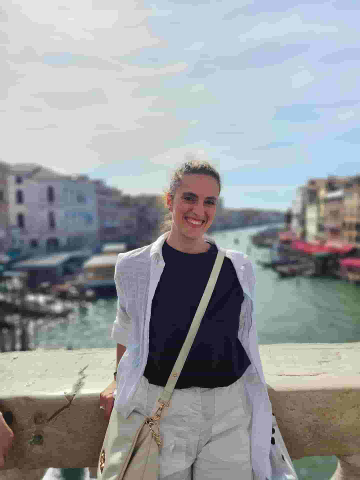Thumbnail of veronica frasca's gallery photo