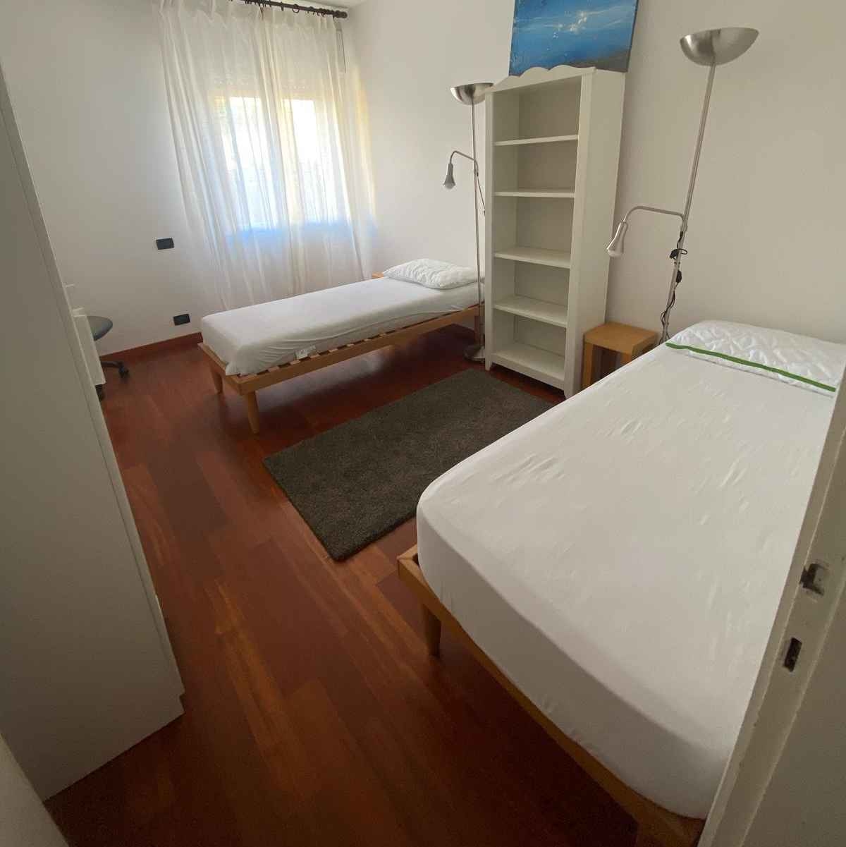 Immagine principale: Affitto camera doppia con due letti a Treviso