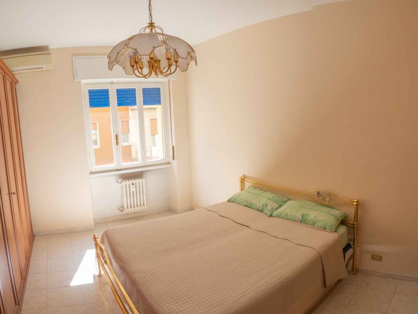 Immagine principale: Stanza singola, letto matrimoniale, trilocale