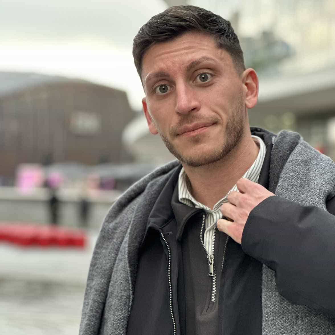 Immagine principale: CERCO STANZA VICINO EUR/SAN PAOLO