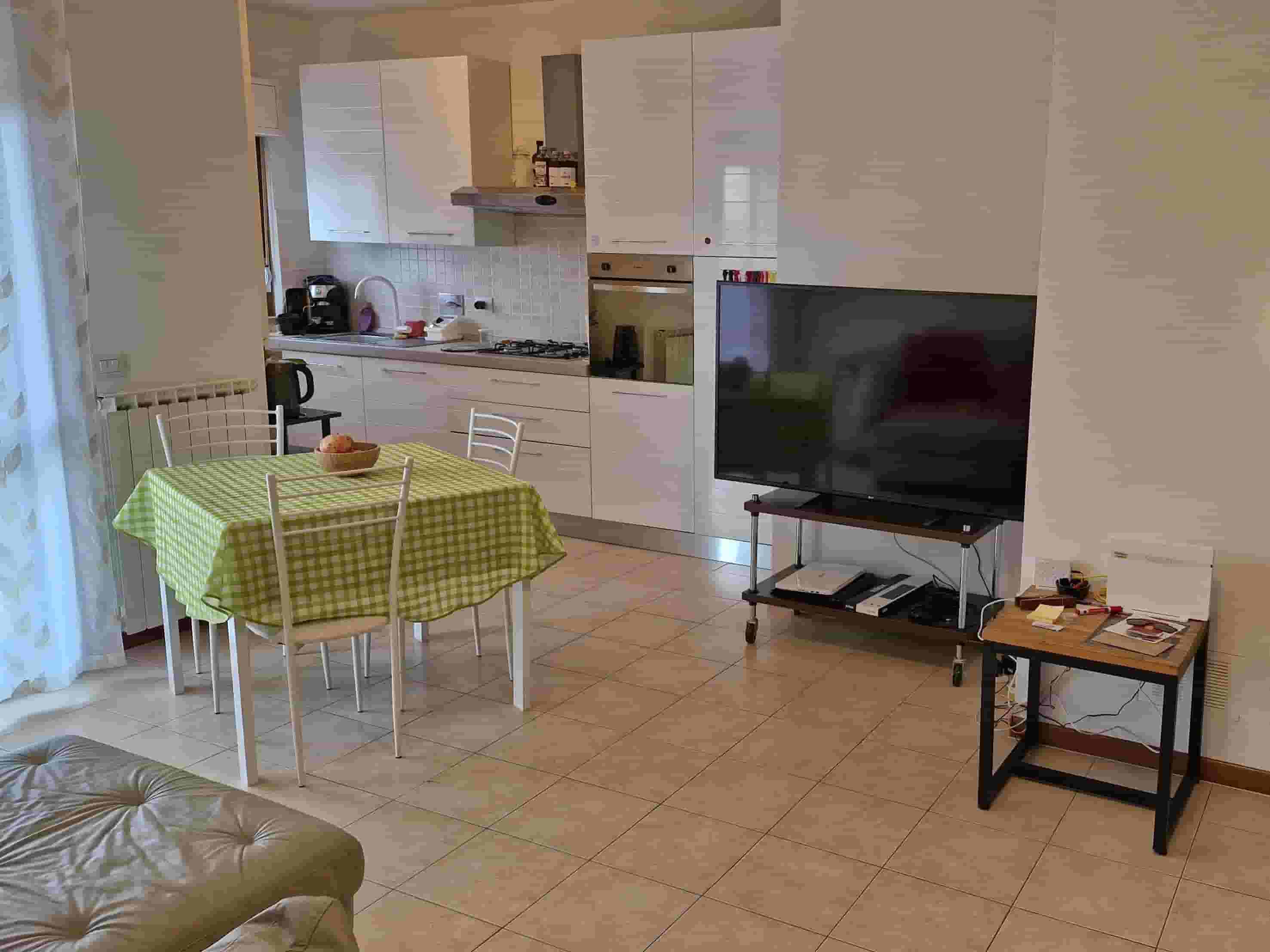 Thumbnail - Affitto stanza in condominio Bastia Umbra