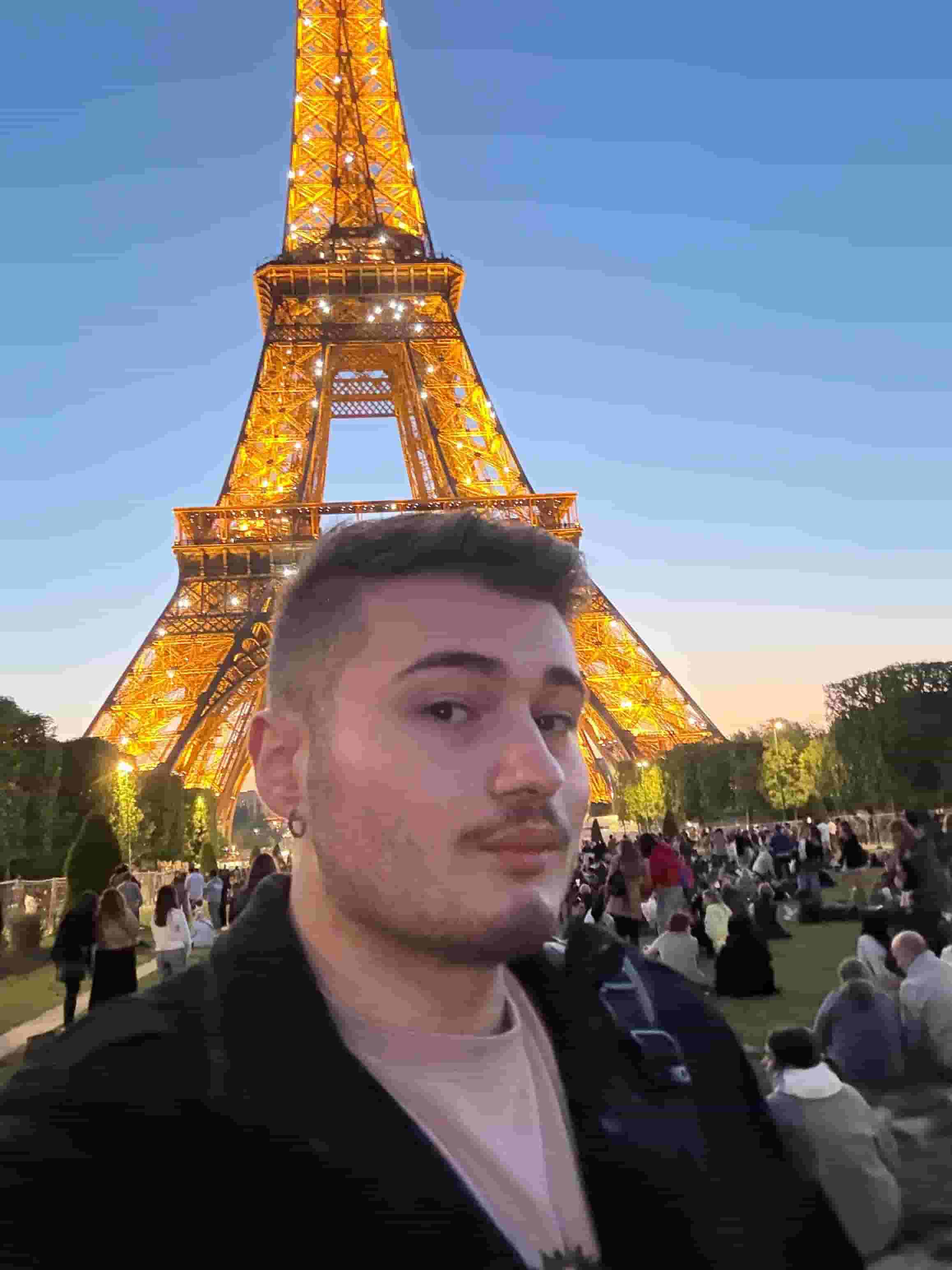 Thumbnail of Lorenzo G's gallery photo