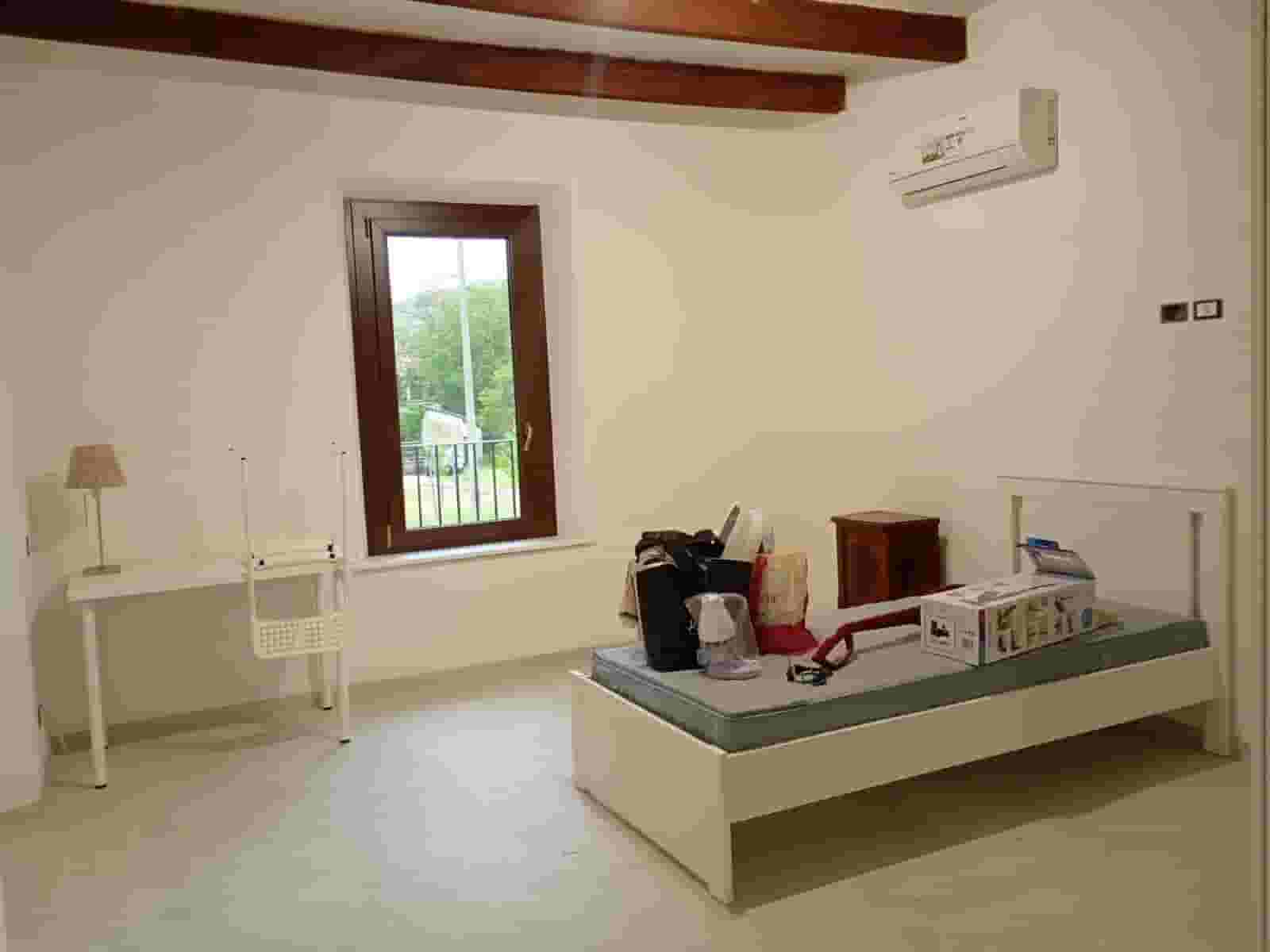 Thumbnail - Affitto stanza singola