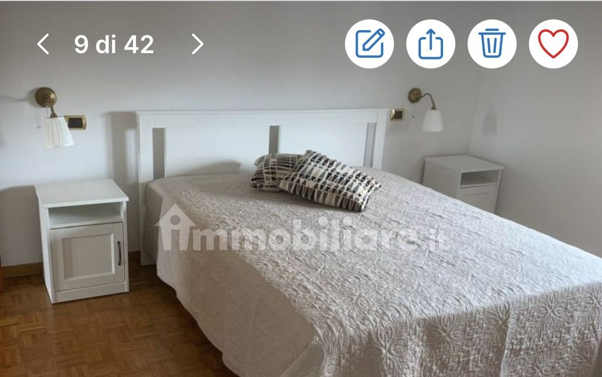 Immagine principale: cerco coinquilina per condividere una stanza
