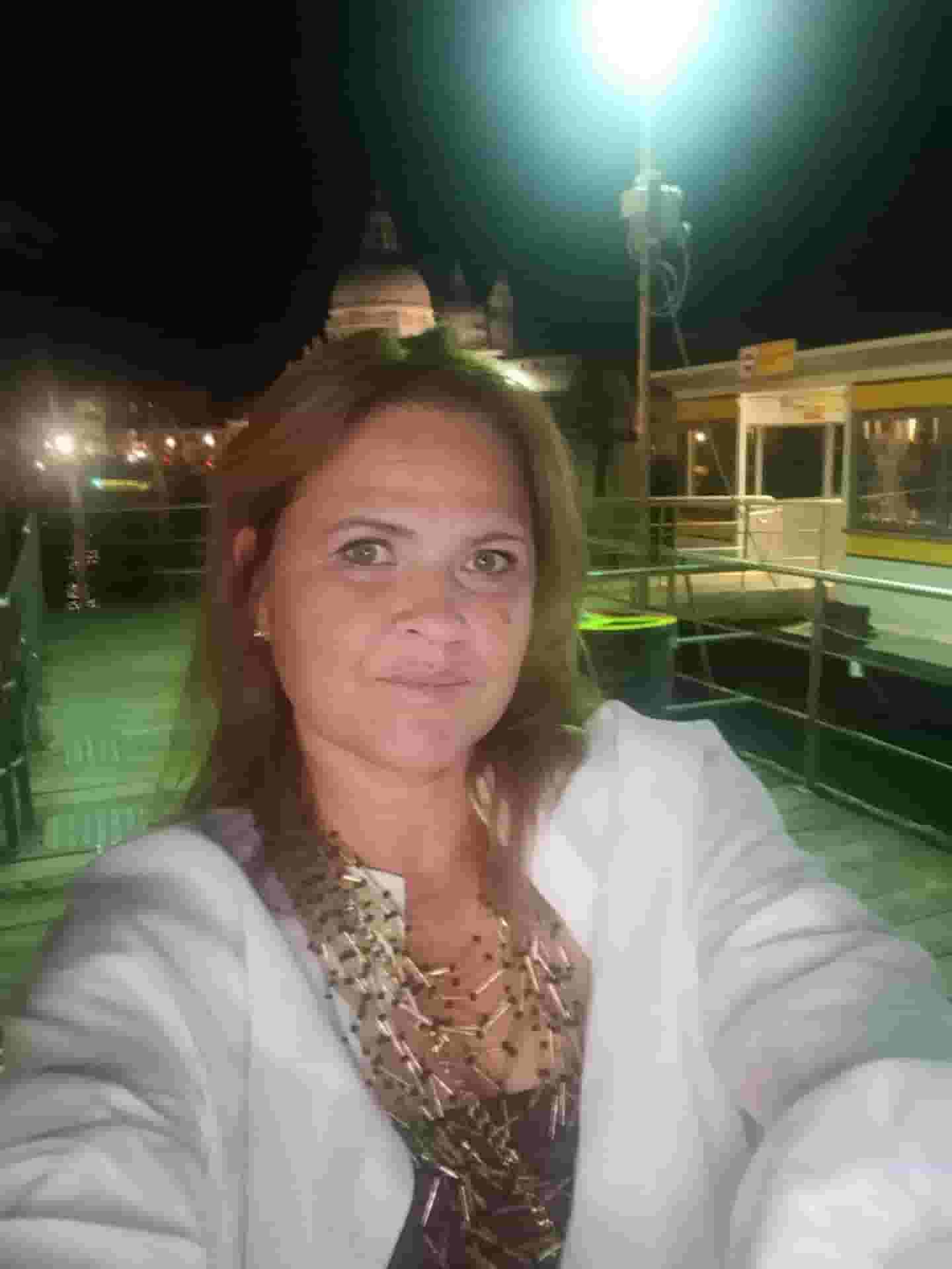 Thumbnail of Vanessa Rojas's gallery photo