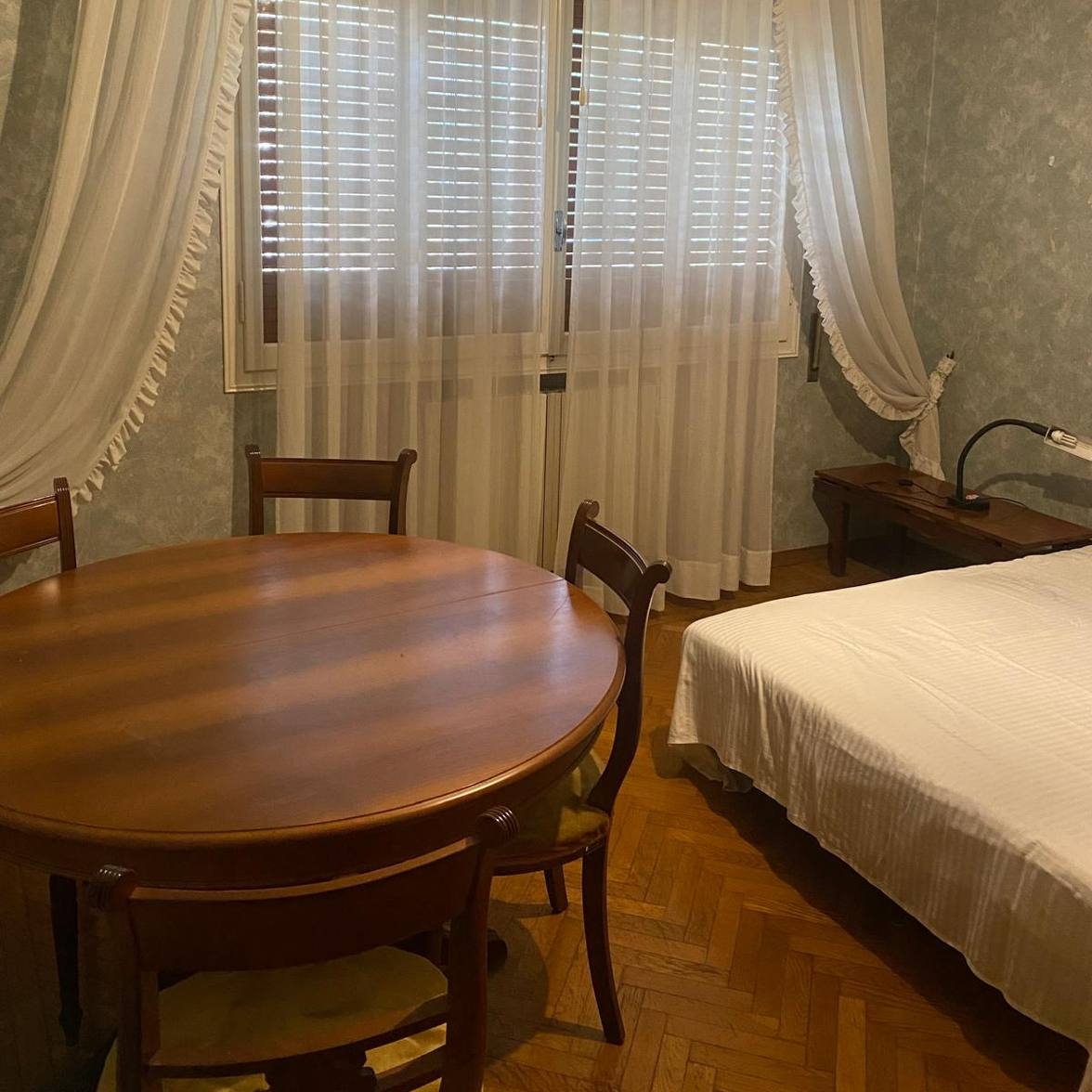 Immagine principale: Affitto Stanza Singola appena fuori porta Saragozza